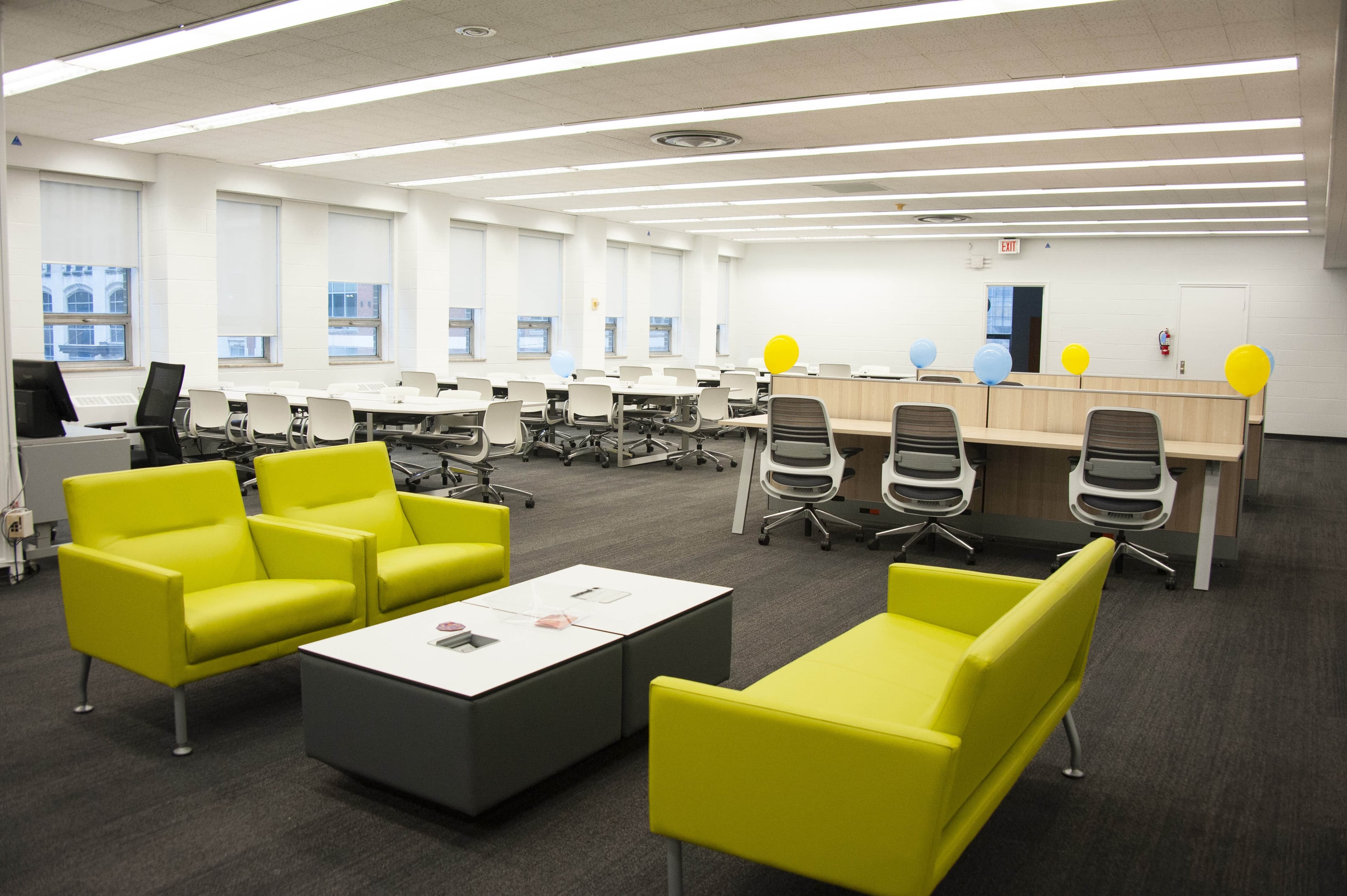 Dentistry Library Group Study Area