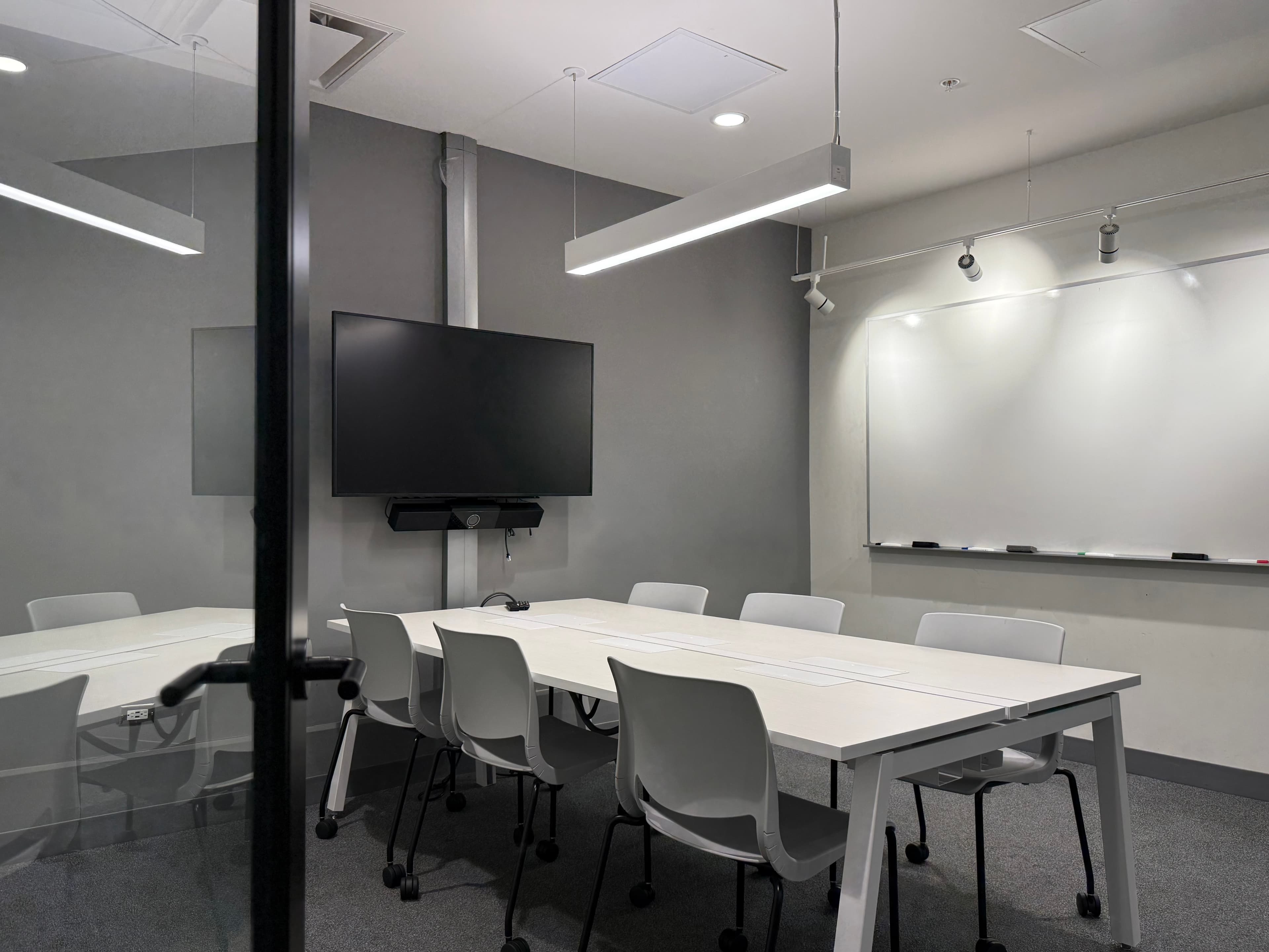 Reserve Group Study Rooms & 3D printers at Gerstein Library